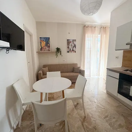 Konukevi Living Orlando 3*