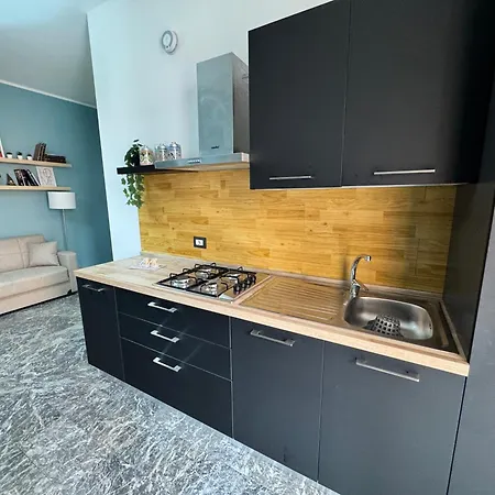 Living Orlando Vendégház Corigliano Calabro